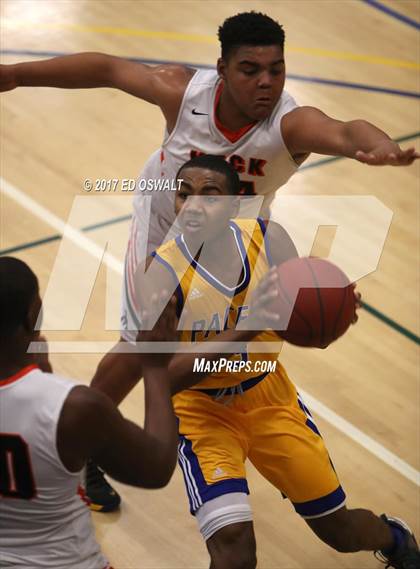 Thumbnail 3 in Grant vs. McClymonds photogallery.