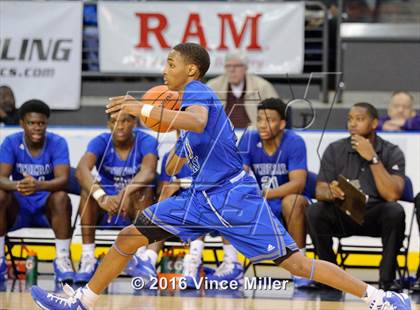Thumbnail 1 in Federal Way vs Curtis (4A SPSL Tournament) photogallery.