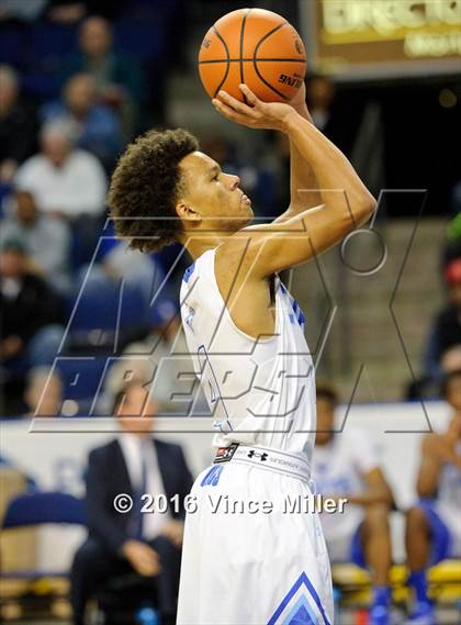 Thumbnail 2 in Federal Way vs Curtis (4A SPSL Tournament) photogallery.