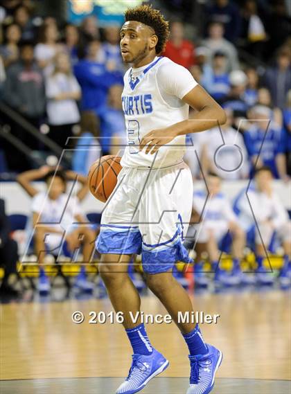 Thumbnail 1 in Federal Way vs Curtis (4A SPSL Tournament) photogallery.