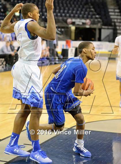 Thumbnail 1 in Federal Way vs Curtis (4A SPSL Tournament) photogallery.