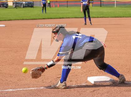Thumbnail 3 in Honeoye @ Caledonia-Mumford (NYSPHSAA Section V Class C2 Quarterfinal) photogallery.