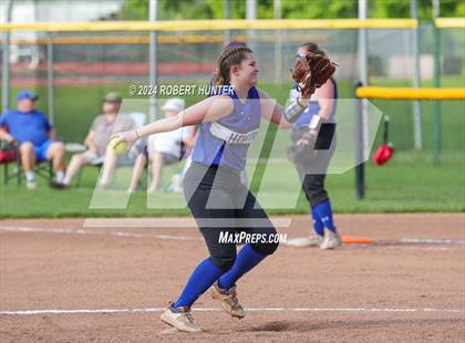 Thumbnail 1 in Honeoye @ Caledonia-Mumford (NYSPHSAA Section V Class C2 Quarterfinal) photogallery.