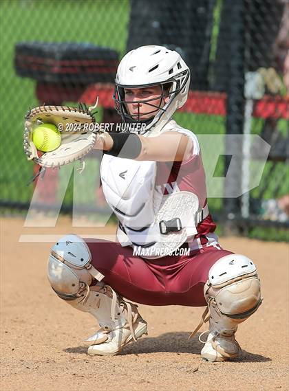 Thumbnail 1 in Honeoye @ Caledonia-Mumford (NYSPHSAA Section V Class C2 Quarterfinal) photogallery.