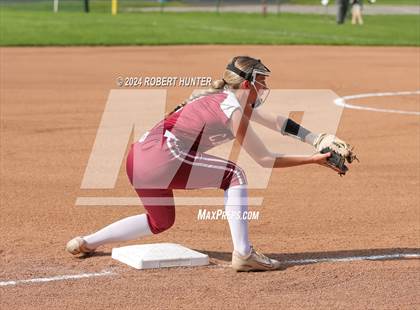 Thumbnail 2 in Honeoye @ Caledonia-Mumford (NYSPHSAA Section V Class C2 Quarterfinal) photogallery.