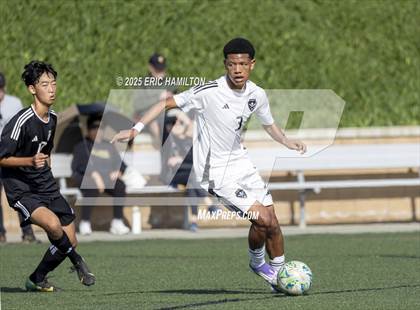 Thumbnail 2 in Bishop Montgomery vs Paramount (South's Boys Varsity Soccer Tournament)t photogallery.