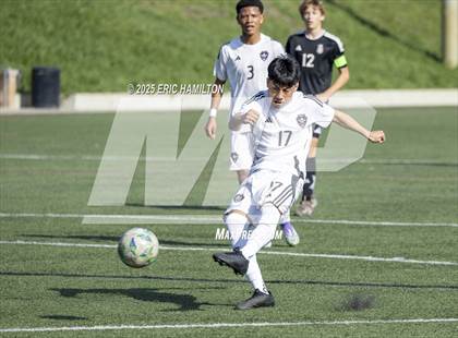 Thumbnail 3 in Bishop Montgomery vs Paramount (South's Boys Varsity Soccer Tournament)t photogallery.