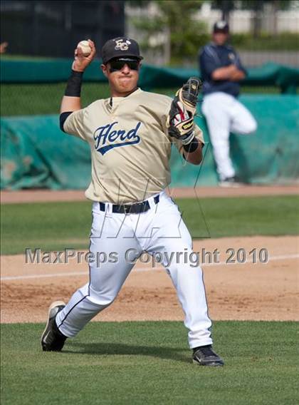 Thumbnail 3 in St. Mary's vs. Elk Grove (CIF SJS D1 Final - Game 2) photogallery.