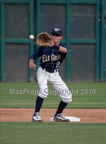 Thumbnail 3 in St. Mary's vs. Elk Grove (CIF SJS D1 Final - Game 2) photogallery.