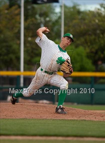 Thumbnail 2 in St. Mary's vs. Elk Grove (CIF SJS D1 Final - Game 2) photogallery.