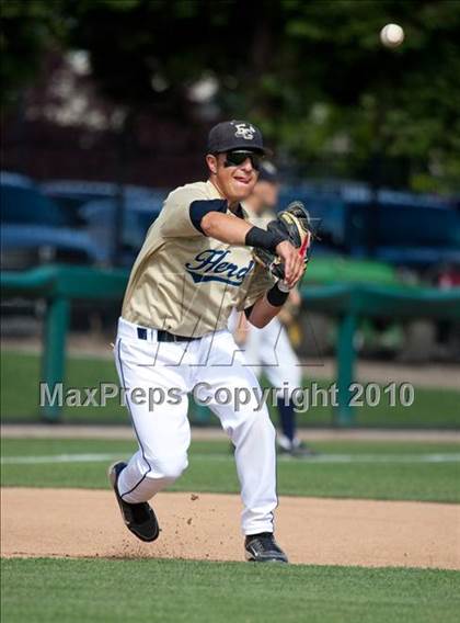 Thumbnail 3 in St. Mary's vs. Elk Grove (CIF SJS D1 Final - Game 2) photogallery.