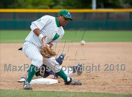 Thumbnail 1 in St. Mary's vs. Elk Grove (CIF SJS D1 Final - Game 2) photogallery.