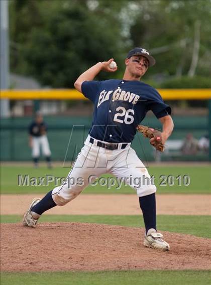 Thumbnail 1 in St. Mary's vs. Elk Grove (CIF SJS D1 Final - Game 2) photogallery.