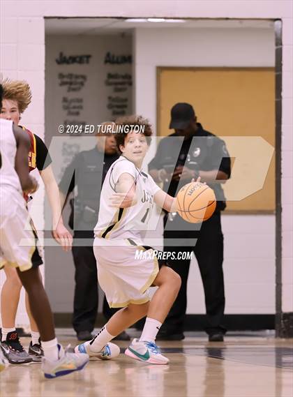 Thumbnail 1 in Lassiter @ Sprayberry photogallery.