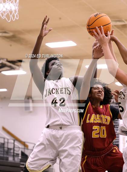 Thumbnail 1 in Lassiter @ Sprayberry photogallery.