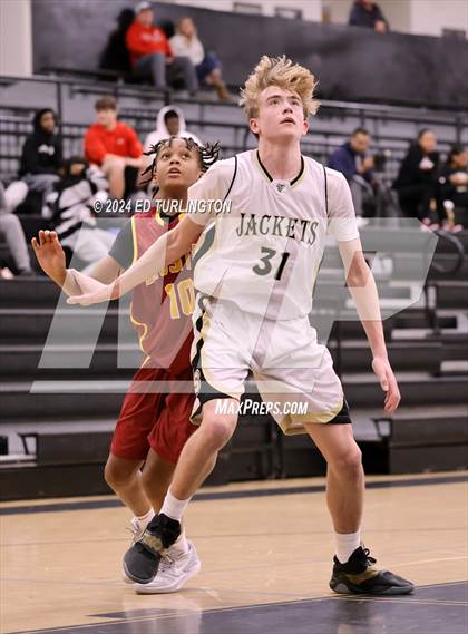 Thumbnail 1 in Lassiter @ Sprayberry photogallery.
