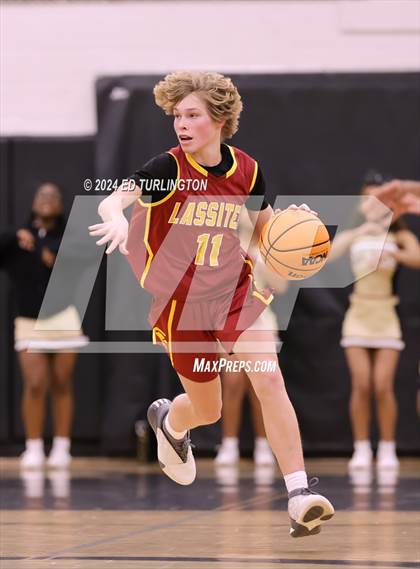 Thumbnail 2 in Lassiter @ Sprayberry photogallery.