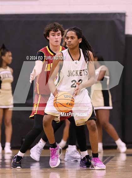 Thumbnail 1 in Lassiter @ Sprayberry photogallery.