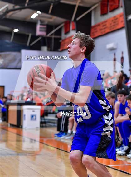 Thumbnail 3 in Paris vs Jessieville (AAA 3A 2nd Round Conference Playoff) photogallery.