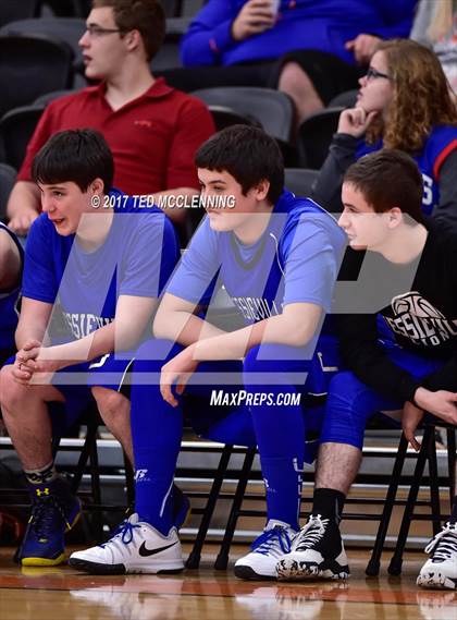 Thumbnail 2 in Paris vs Jessieville (AAA 3A 2nd Round Conference Playoff) photogallery.