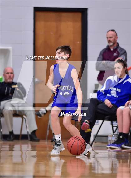 Thumbnail 3 in Paris vs Jessieville (AAA 3A 2nd Round Conference Playoff) photogallery.