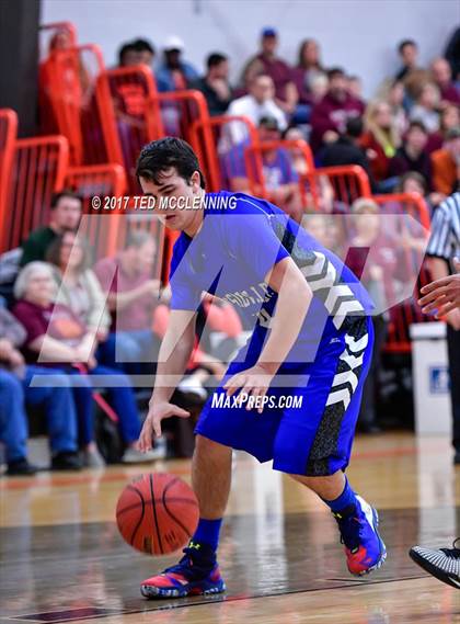 Thumbnail 3 in Paris vs Jessieville (AAA 3A 2nd Round Conference Playoff) photogallery.