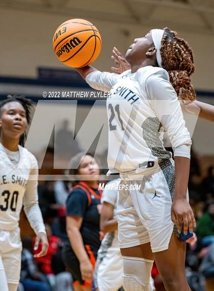 Thumbnail 1 in E.E. Smith vs. South View (Cumberland County Holiday Classic) photogallery.