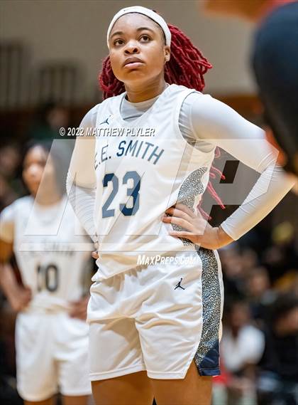 Thumbnail 1 in E.E. Smith vs. South View (Cumberland County Holiday Classic) photogallery.