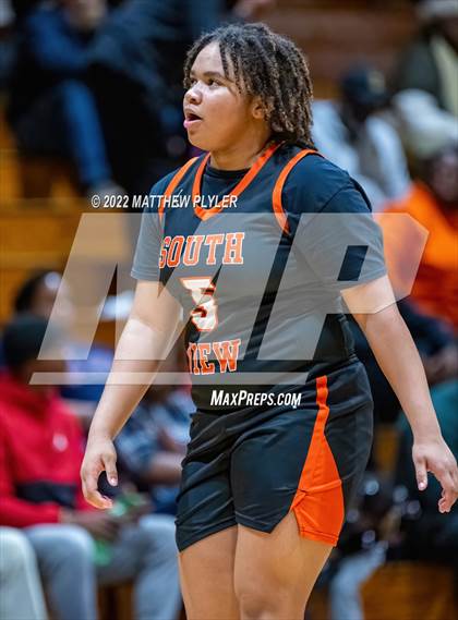 Thumbnail 2 in E.E. Smith vs. South View (Cumberland County Holiday Classic) photogallery.