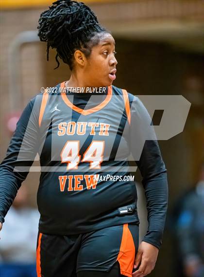 Thumbnail 3 in E.E. Smith vs. South View (Cumberland County Holiday Classic) photogallery.