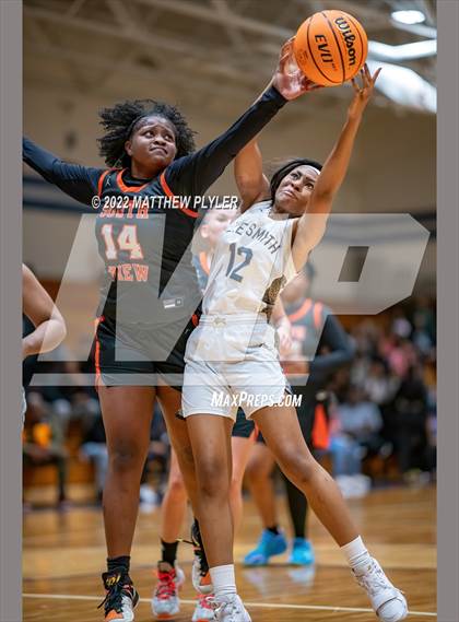 Thumbnail 2 in E.E. Smith vs. South View (Cumberland County Holiday Classic) photogallery.