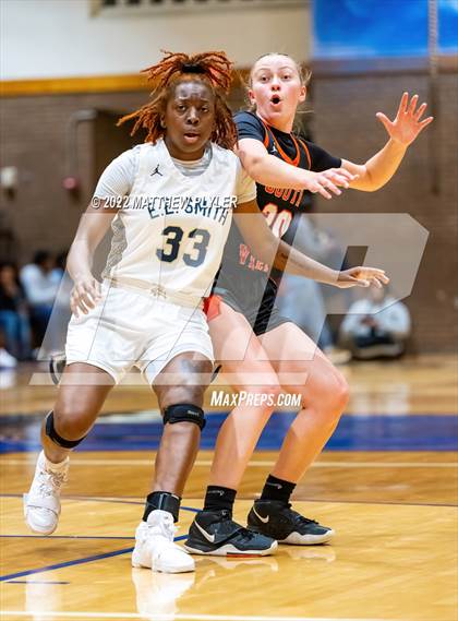 Thumbnail 3 in E.E. Smith vs. South View (Cumberland County Holiday Classic) photogallery.