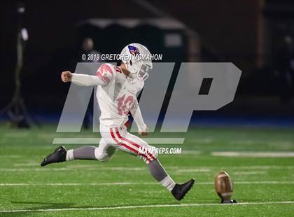 Thumbnail 2 in Greenwich @ Darien (CIAC Quarterfinal Playoff) photogallery.