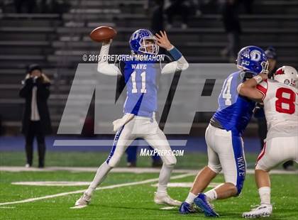 Thumbnail 1 in Greenwich @ Darien (CIAC Quarterfinal Playoff) photogallery.