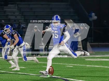 Thumbnail 2 in Greenwich @ Darien (CIAC Quarterfinal Playoff) photogallery.