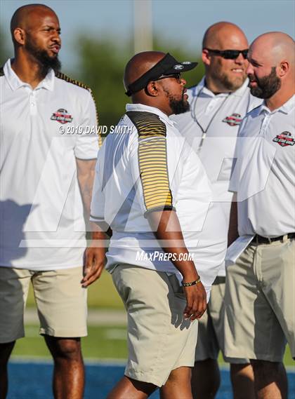Thumbnail 2 in Kansas vs. Missouri All-Star Game photogallery.