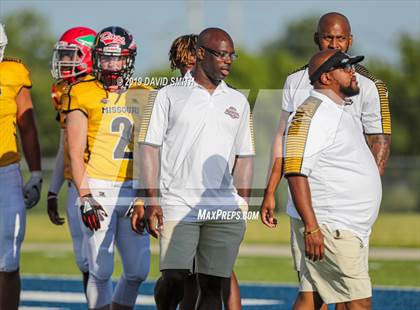 Thumbnail 1 in Kansas vs. Missouri All-Star Game photogallery.