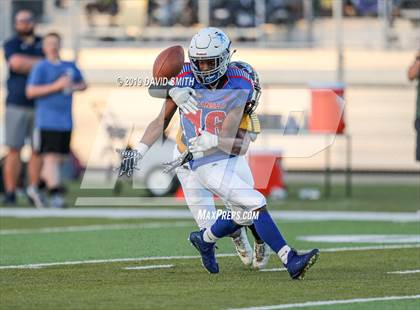 Thumbnail 2 in Kansas vs. Missouri All-Star Game photogallery.