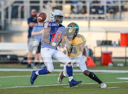 Thumbnail 2 in Kansas vs. Missouri All-Star Game photogallery.