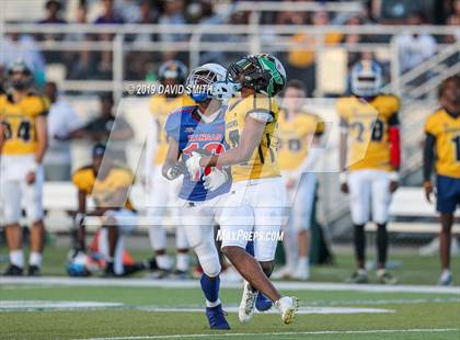 Thumbnail 2 in Kansas vs. Missouri All-Star Game photogallery.