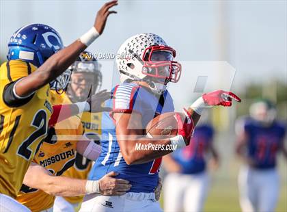 Thumbnail 3 in Kansas vs. Missouri All-Star Game photogallery.