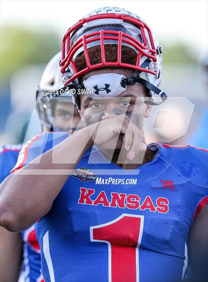 Thumbnail 1 in Kansas vs. Missouri All-Star Game photogallery.