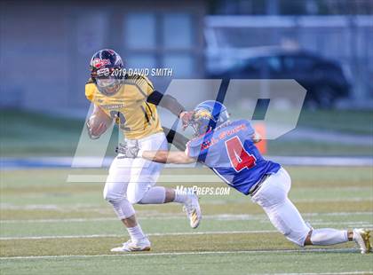 Thumbnail 2 in Kansas vs. Missouri All-Star Game photogallery.