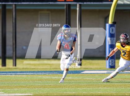 Thumbnail 2 in Kansas vs. Missouri All-Star Game photogallery.