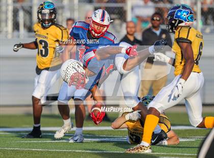 Thumbnail 1 in Kansas vs. Missouri All-Star Game photogallery.