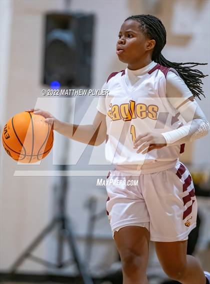 Thumbnail 1 in South View @ Douglas Byrd photogallery.