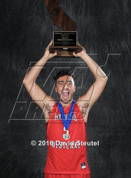 Thumbnail 2 in Harvard-Westlake (CIF State D4 Award Photos) photogallery.