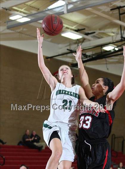 Thumbnail 3 in Granite Bay vs. Antelope (Common Good Classic) photogallery.