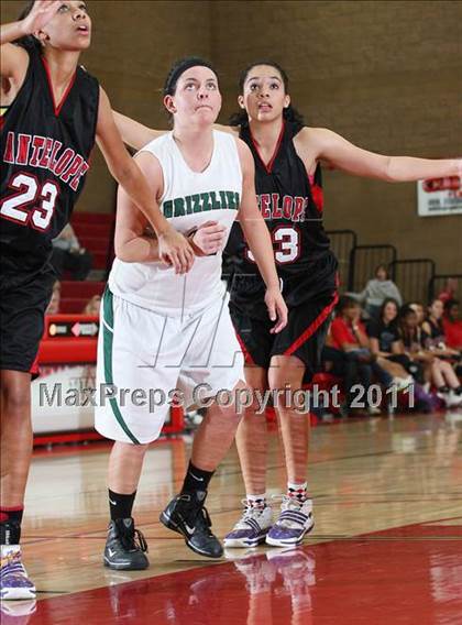 Thumbnail 2 in Granite Bay vs. Antelope (Common Good Classic) photogallery.