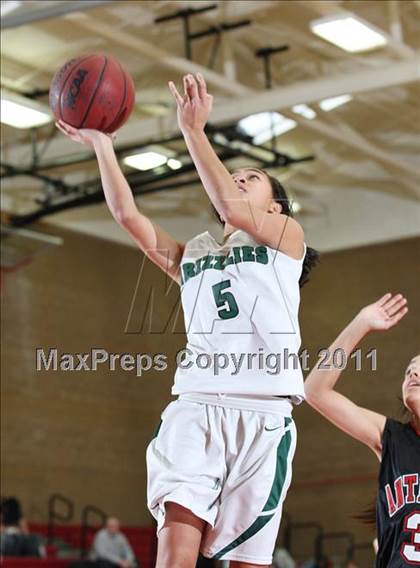 Thumbnail 2 in Granite Bay vs. Antelope (Common Good Classic) photogallery.